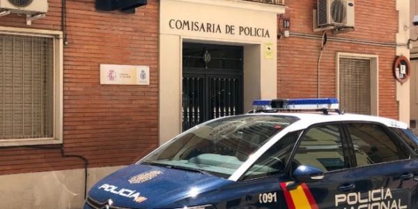 اسبانيا : البوليس شدو رجل أعمال مغربي بسباب استغلال ولاد بلادو فمعمل تابع ليه