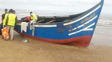 فاجعة.. 10 أشخاص ماتو وآخرين تفقدوا بعدما غرق باطو دالصيد فسواحل الداخلة