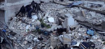ارتفاع عدد قتلى زلزال تركيا وسوريا إلى 2711 ومناطق منكوبة فالبلدين ومخاوف السكان من هزات جديدة