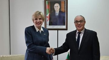 الأمين العام لوزارة الخارجية الجزايري تباحث نزاع الصحرا مع سفيرة ميريكان عندهم