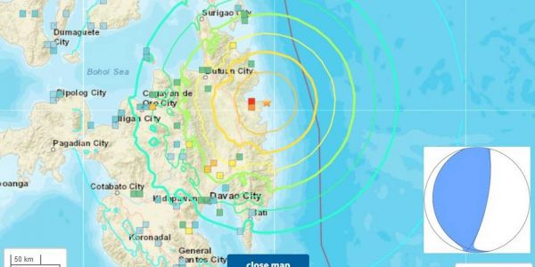 زلزال بقوة 7.6 درجة ضر الفلبين وتحذير من تسونامي ف 4 دالدول