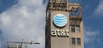 علنو على حالة طوارئ: خلل فشبكة”AT&T” وقف الاتصالات والكونيكسيون فمعظم أنحاء أمريكا